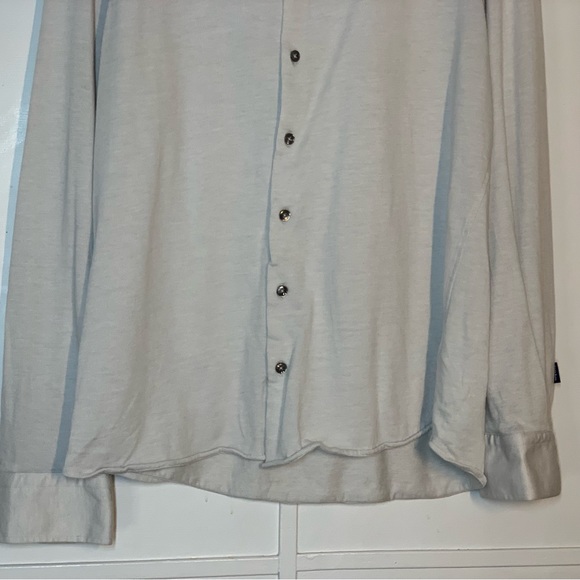 STONE ROSE Button-Up Performance Knit Shirt in Light Grey - Picture 4 of 12